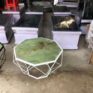 Bàn sofa giá rẻ mặt đá hoa cương hình dạng kim cương hàng đẹp