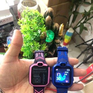 Đồng hồ định vị Q20