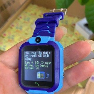 Đồng hồ định vị Q12