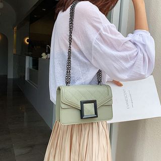 Túi Nắp Khóa Vuông Thời Trang Hàn Quốc 669