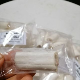 Kẹo dồi lạc truyền thống dòn ngon 300 gram/gói