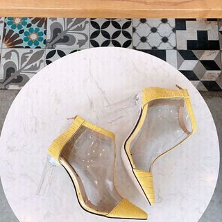 Giày boot quai trong gót trong cao 7p vừa đẹp vừa sang lại sành điệu