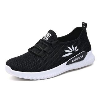 giày thể thao sao