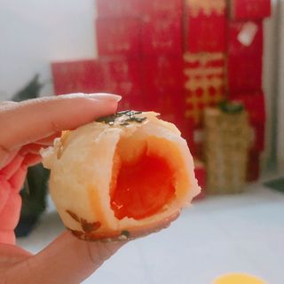 Bánh trứng muối LIUXINSU