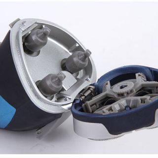 MÁY CẠO RÂU CAO CẤP KEMEI 7390