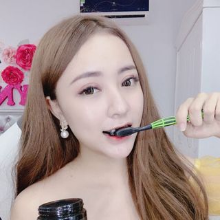BỘT TRẮNG RĂNG KORI SMILE THAN TRE HOẠT TÍNH