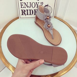 Giày sandal hoa cao cấp