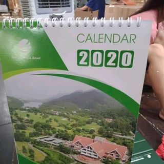 lịch để bàn 2020