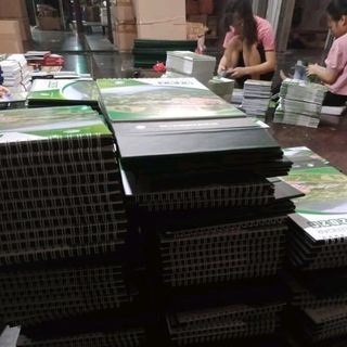 lịch để bàn 2020
