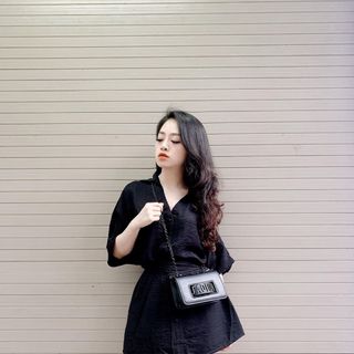 Set váy quần đũi sơ mi cổ V