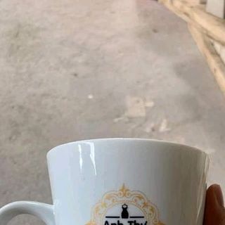 in logo lên cốc sứ