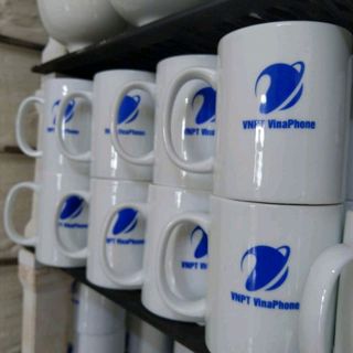 in logo lên cốc sứ