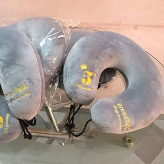 gối ôm cổ thêu logo quà tặng