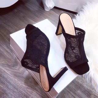 Dép gót vuông khói lưới