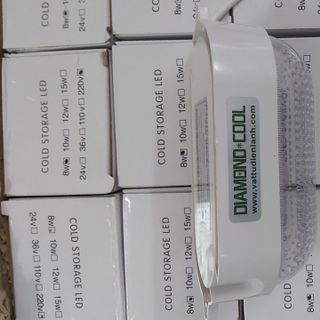 Đèn LED sử dụng trong kho lạnh đèn chống nước cực sáng