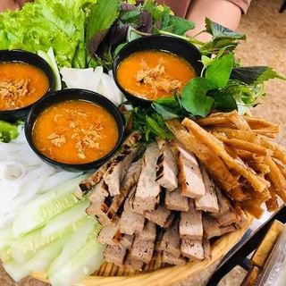Nem nướng Nha Trang - Nướng sẵn