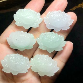 Mặt dây chuyền hoa sen ngọc cẩm thạch