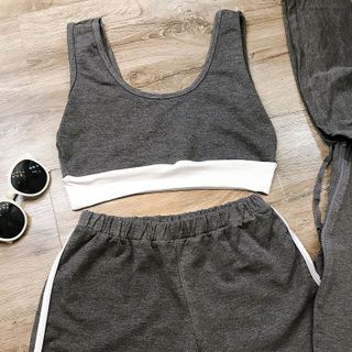 Combo thể thao xám Short Crop viền trắng áo khoác nón dây kéo