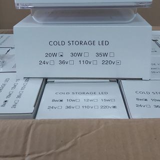 Đèn LED sử dụng trong kho lạnh 20W