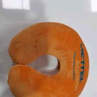 gối ôm cổ