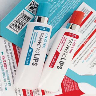 Son dưỡng trị thâm môi labocare