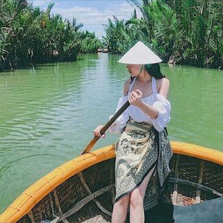 Khăn choàng hàng hót