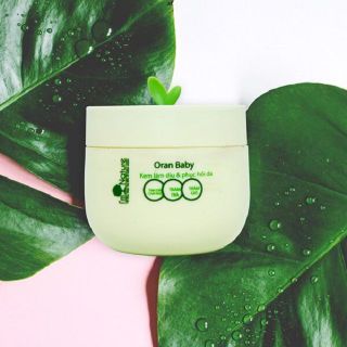 Kem Oran Baby I’m Nature làm dịu phục hồi da cho bé