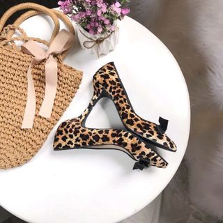 Gót nhọn cao 5p viền cổ đính nơ lụa xinh xắn