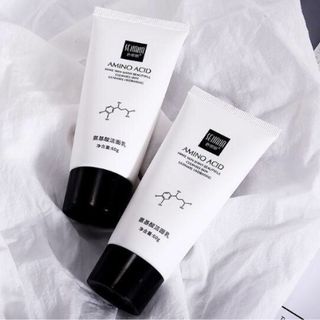 Sữa rữa mặt SENANA trắng da
