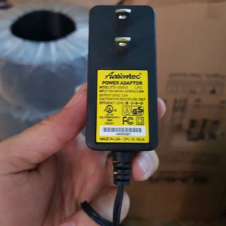 10 Nguồn Actiontec 12V-25Acó đèn
