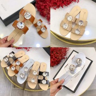 Dép Quai đính đá pha lê nhập cực sang