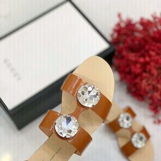Dép Quai đính đá pha lê nhập cực sang