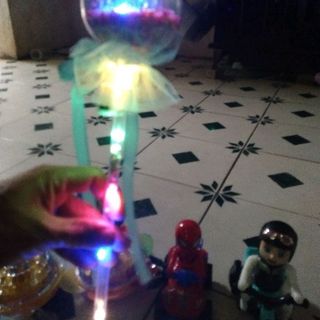 quả cầu pha lê phát sáng