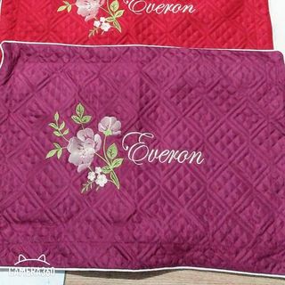 Vỏ gối Everon giá vô cùng hạt dẻ