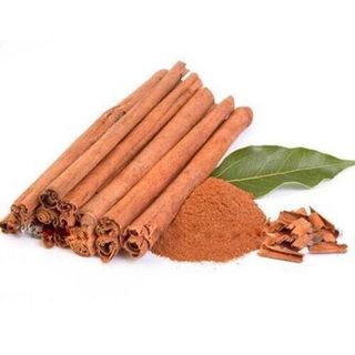 DẦU QUẾ BÉ THƠ HUẾ CHAI 100MLCHÍNH HÃNG CÓ TEM CHỐNG HÀNG GIẢ