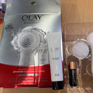 MÁY RỬA MẶT SỮA RỬA MẶT OLAY