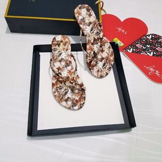 Dép quai kẹp cách điệu