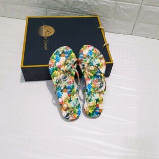 Dép quai kẹp cách điệu