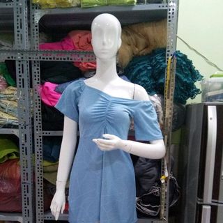 Đầm bet vai teen