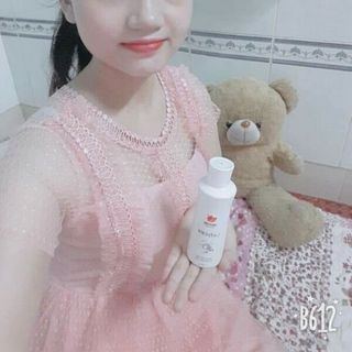 Dung dich ve sinh phu nữ Lady Care Linh Huong