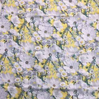 Áo dài truyền thống linen vàng hoa trắng