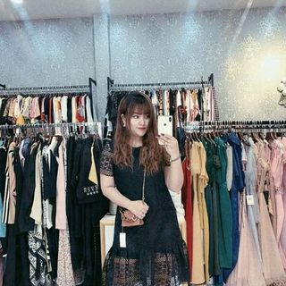 Đầm ren