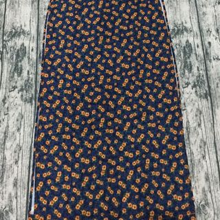 Áo dài truyền thống linen xanh đen hoa cam