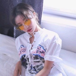 Mắt kính mèo hot trend