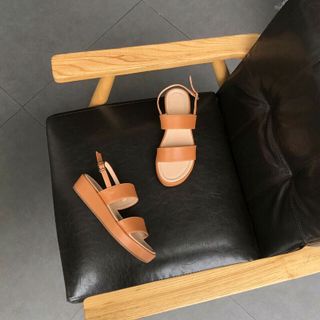 Giày sandal đế xuồng cao 3p bản 2 line trẻ trung