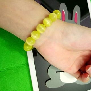 chuỗi đeo tay phong thủy hạt đá mắt mèo 10li hàng siêu đẹp y hình nha