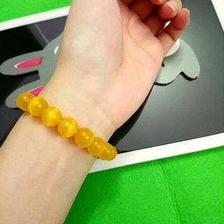 chuỗi đeo tay phong thủy hạt đá mắt mèo 10li hàng siêu đẹp y hình nha