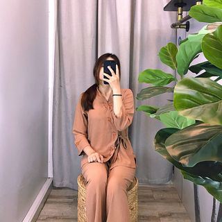 Đồ bộ lam thêu hoa kết ngọc