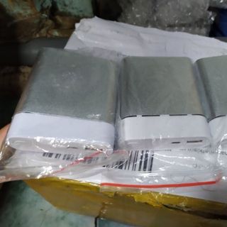 Sạc dự phòng 4cell pin