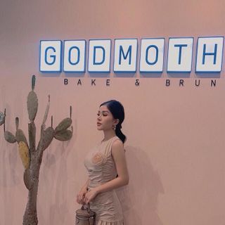 Đầm Dự Tiệc đuôi cá kèm hoa